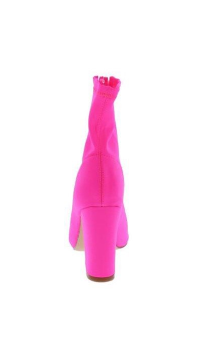 Tiehd Up Pink Boot